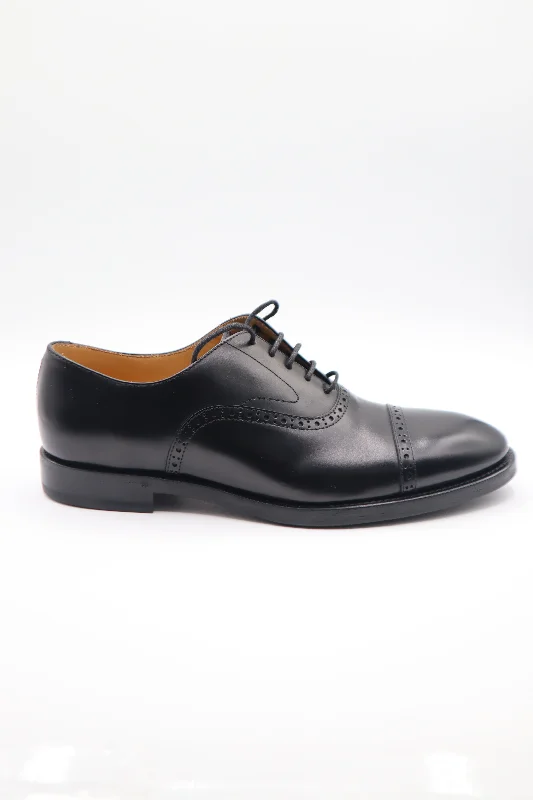 sleek formal shoes for men-Brunello Cucinelli Men's Laced Shoes In Black