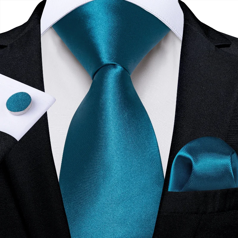 Slim fit men's tie-Blue Solid Men's Tie Handkerchief Cufflinks Set