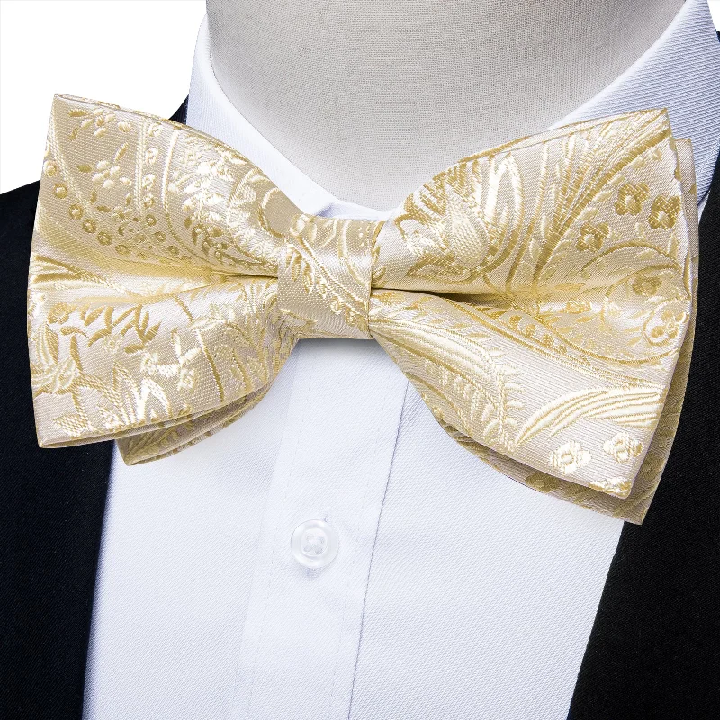 Men's tie for winter wedding-Champagne Golden Floral Silk Men's Pre-Bowtie Pocket Square Cufflinks Set