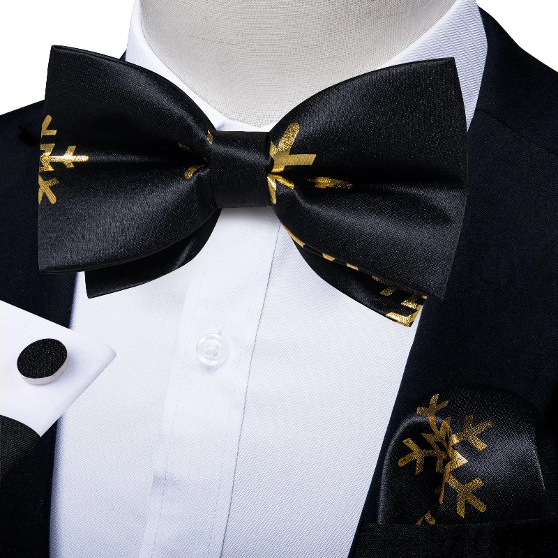 Men's tie with a checkered design-Christmas Golden Snowflake Black Solid Silk Men's Pre-Bowtie Pocket Square Cufflinks Set