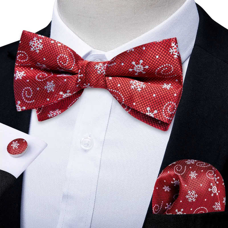 Men's tie for office parties-Christmas Red Snowflakes Solid Silk Men's Pre-Bowtie Pocket Square Cufflinks Set