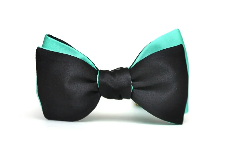 Men's unique tie for casual outfits-Mint Green Black Reversible Self-Tie Bow Tie