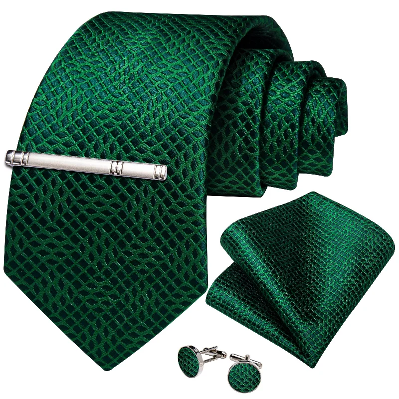 High-end men's necktie-Green Black Plaid Men's Tie Handkerchief Cufflinks Clip Set