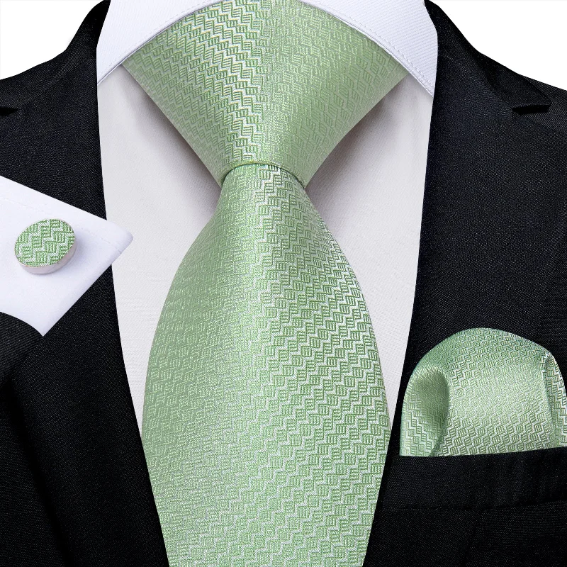 Men's tie for a job interview-Green Solid Men's Tie Pocket Square Handkerchief Set